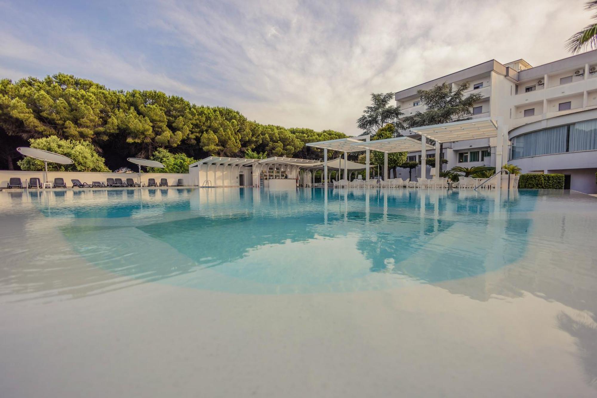 Hotel Le Palme Paestum Exterior photo