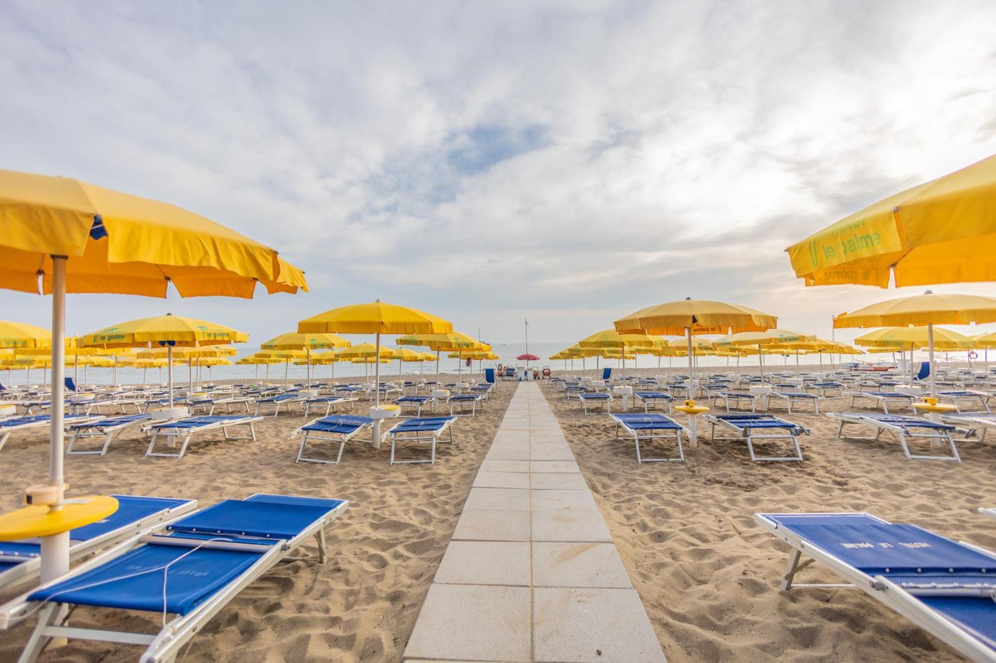 Hotel Le Palme Paestum Exterior photo